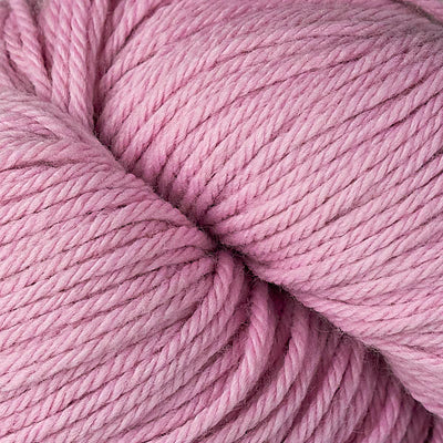 Close-up of pale pink yarn 