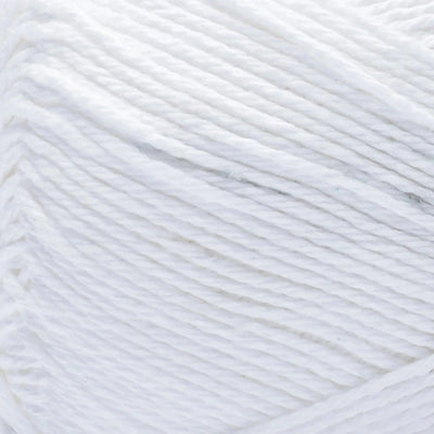 Close-up of white yarn