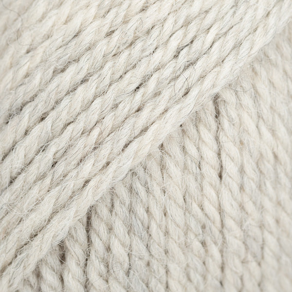 Close-up of heathered light grey yarn
