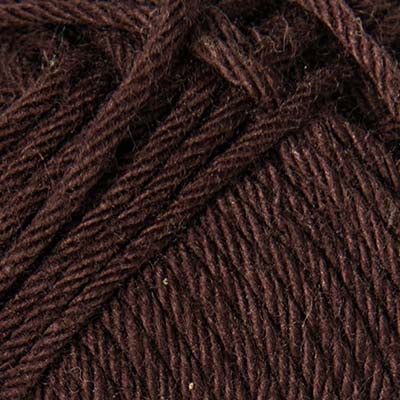 Close-up of brown yarn 