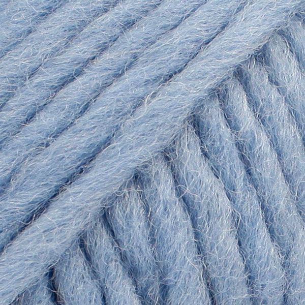 Close-up of light blue yarn 