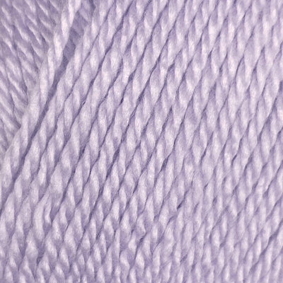 Close-up of pale purple yarn