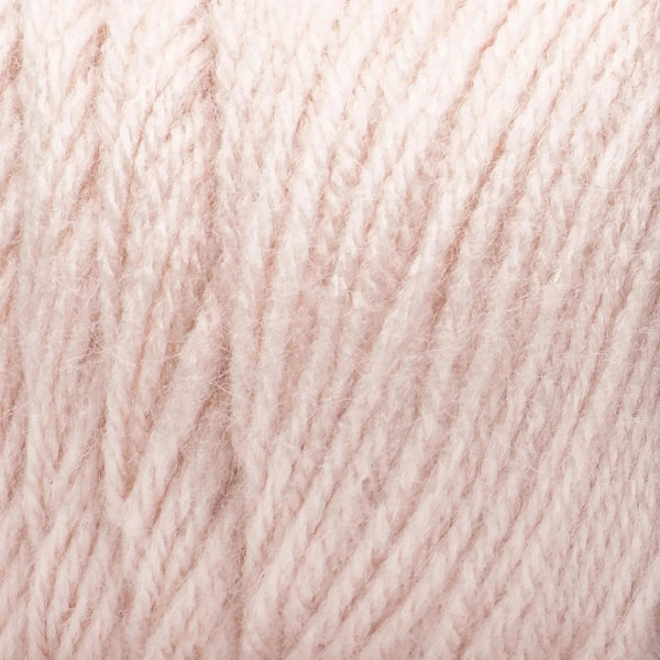 Close-up of pale pink yarn 